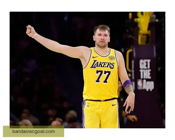 东契奇领衔湖人力争十连胜 活塞坎宁安缺阵谁能挺身而出