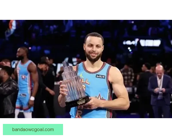 库里谈复出目标：原以为最多10天恢复 从未考虑赛季报销